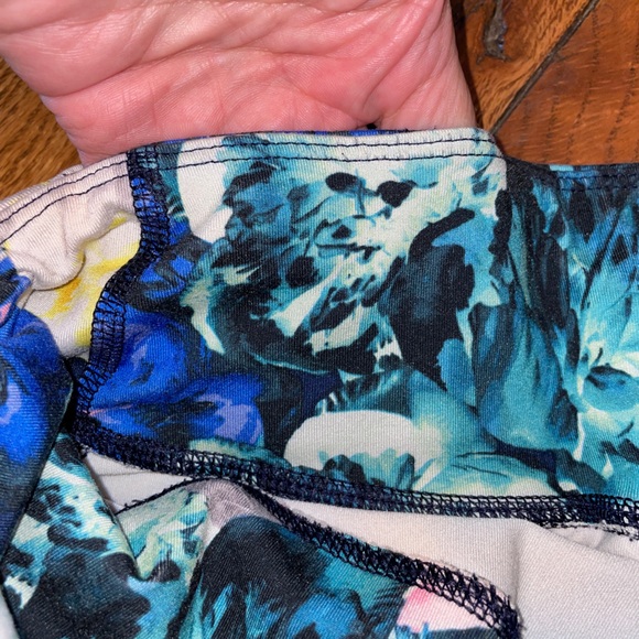 Old Navy Active Go-Dry Womens Floral Leggings Wotkout Pants Size Small - Picture 3 of 8
